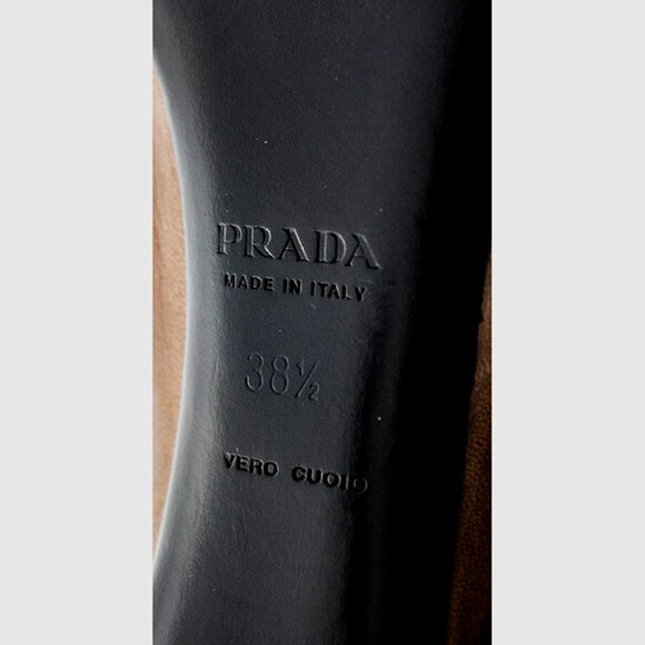 Authentic Prada Platform Sandals Chunky Heels Beige Patent Leather 38.5 US 8.5 - Picture 8 of 8